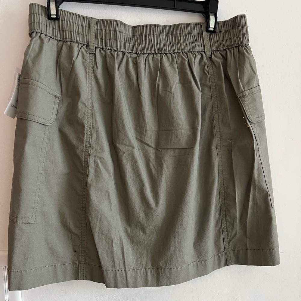 Reitman’s Women’s Cargo Skirt Size 8 NWT - Picture 3 of 3